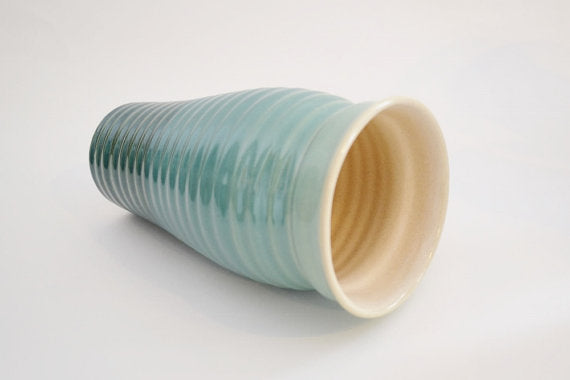 Ceramic Travel Mug with Lid - Two Tone Green Ribbed