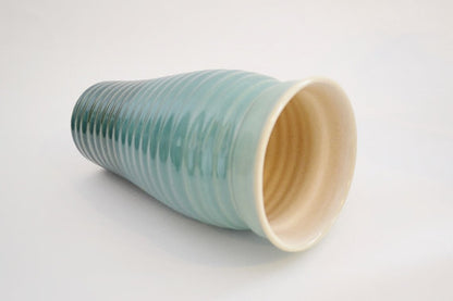 Ceramic Travel Mug with Lid - Two Tone Green Ribbed