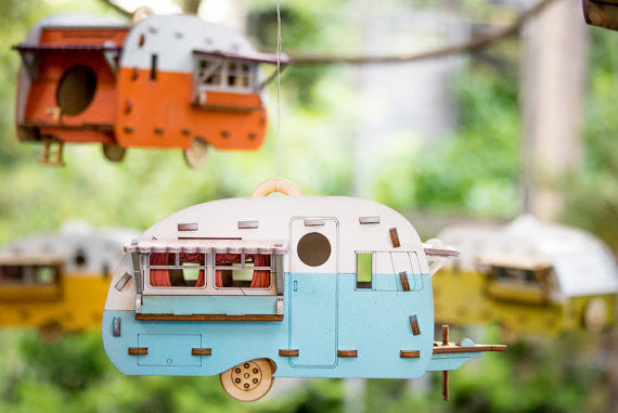 Vintage Camper Bird House, Natural & Paint Set
