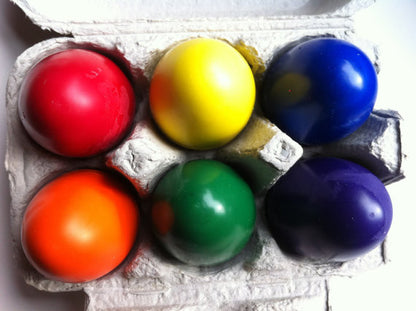 Eco-Friendly Egg Crayons