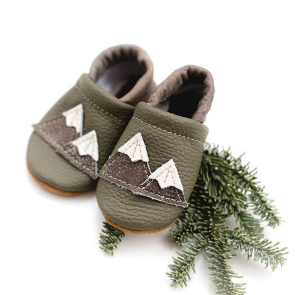 Moss Mountain Leather Baby Shows