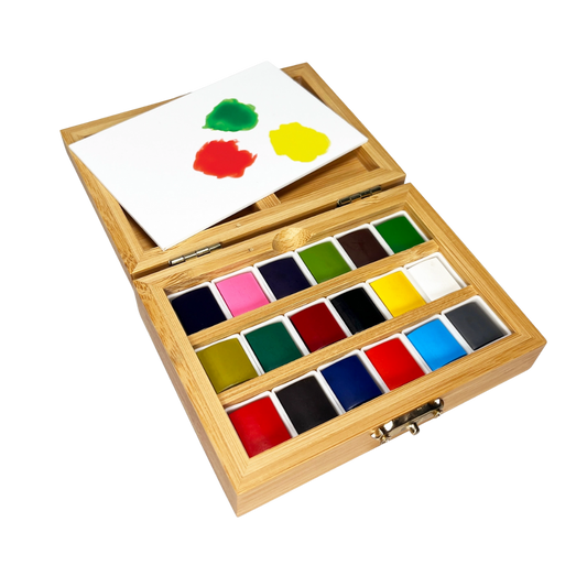 Watercolor Set - Eco-Friendly Bamboo Box - 18 Colors